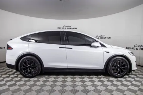 More photos of 2022 Tesla Model X Plaid at Certified Benz & Beemer, AZ