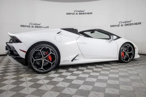 More photos of 2020 Lamborghini Huracan EVO EVO Spyder at Certified Benz & Beemer, AZ