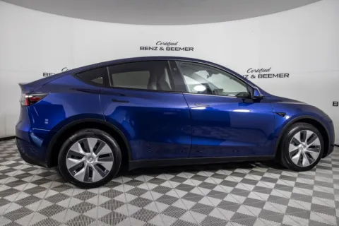 More photos of 2024 Tesla Model Y Long Range at Certified Benz & Beemer, AZ