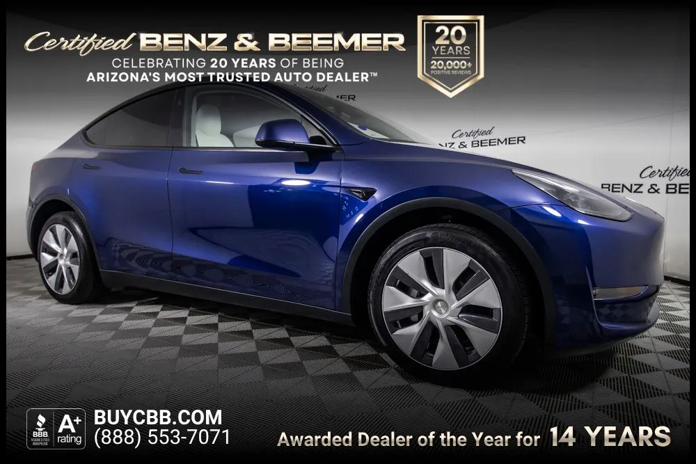 2024 Tesla Model Y Long Range Dual Motor All-Wheel Drive's photo