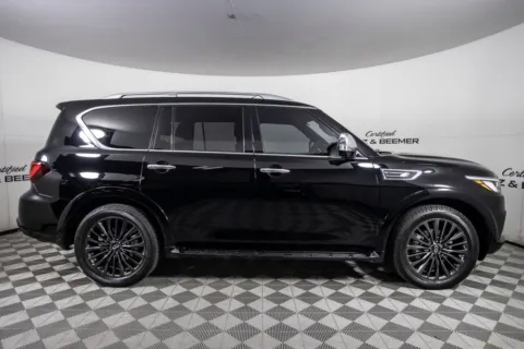 More photos of 2023 INFINITI QX80 Sensory at Certified Benz & Beemer, AZ