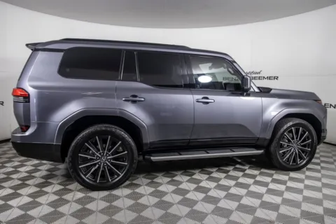 More photos of 2024 Lexus GX 550 Luxury at Certified Benz & Beemer, AZ