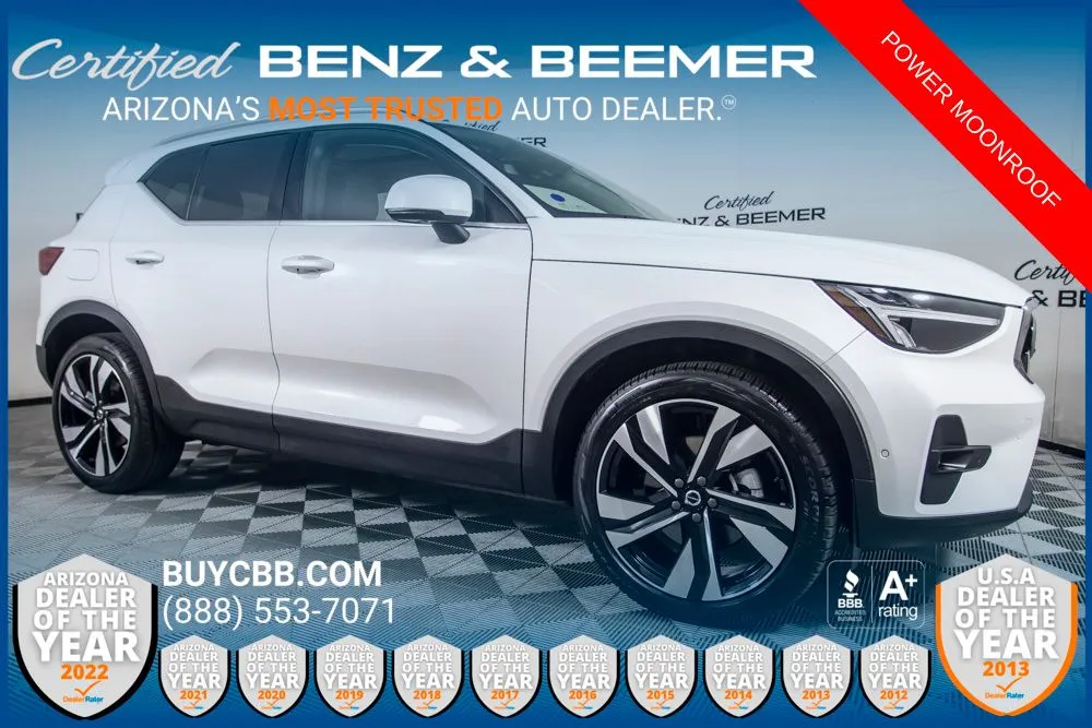 White 2025 Volvo XC40 B5 Plus Bright Theme for sale in Scottsdale, AZ