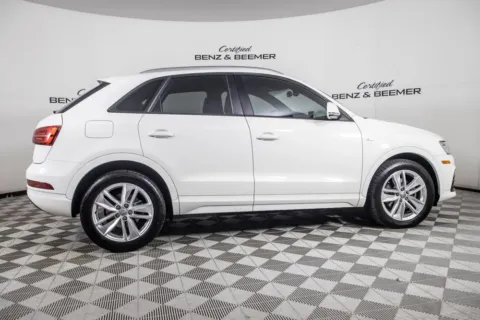 More photos of 2018 Audi Q3 2.0T Premium at Certified Benz & Beemer, AZ
