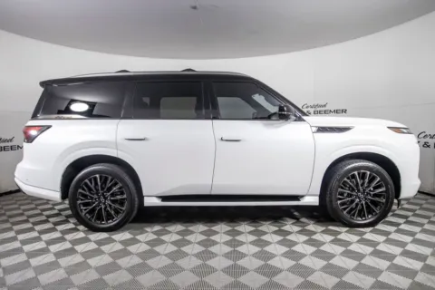 Another view of 2025 INFINITI QX80 AUTOGRAPH for sale in Scottsdale, AZ at Certified Benz & Beemer
