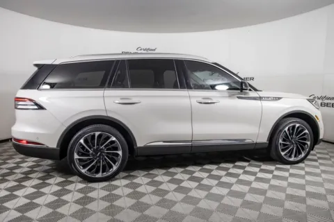 More photos of 2024 Lincoln Aviator Reserve at Certified Benz & Beemer, AZ