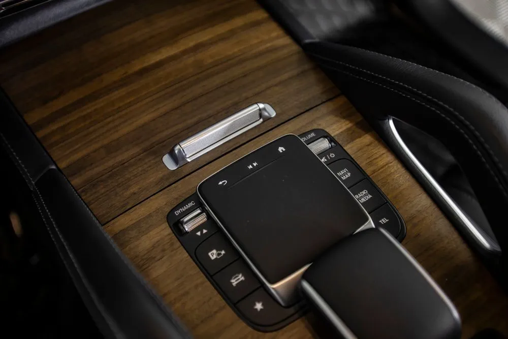 Mercedes-Benz GLE photo 32