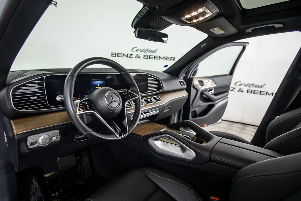 Mercedes-Benz GLE photo 20