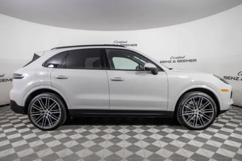 More photos of 2023 Porsche Cayenne at Certified Benz & Beemer, AZ