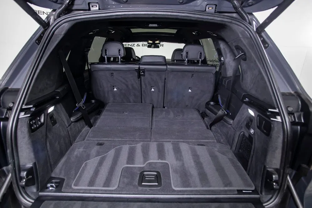BMW X7 photo 8