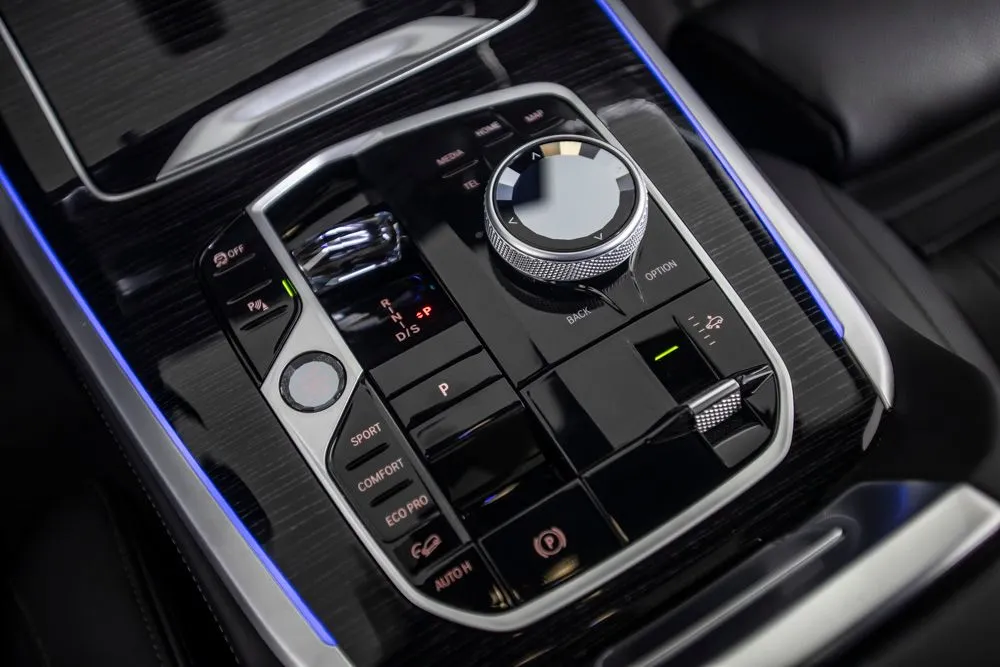 BMW X7 photo 33