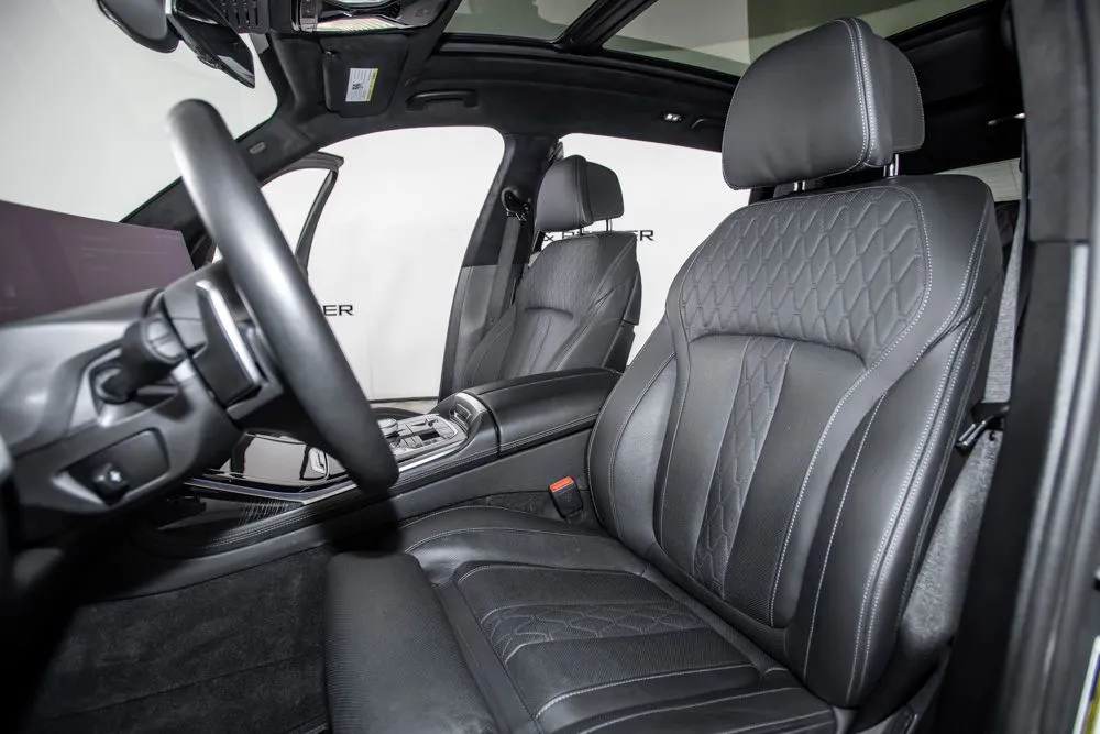BMW X7 photo 13