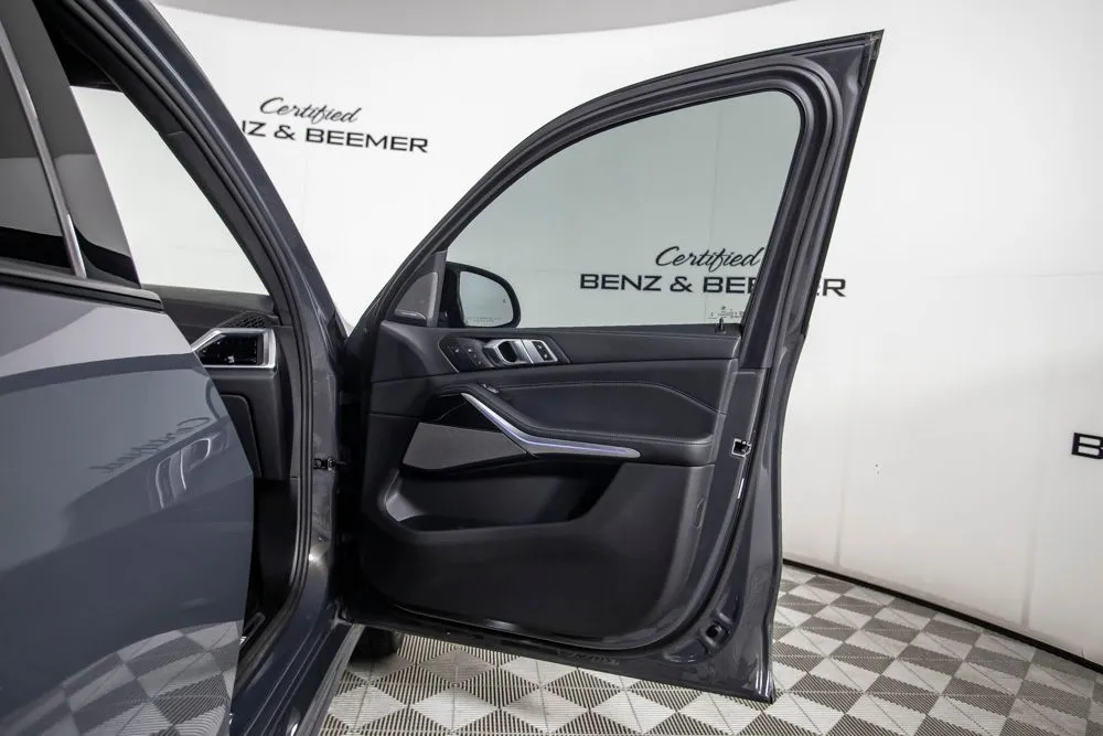 BMW X7 photo 20