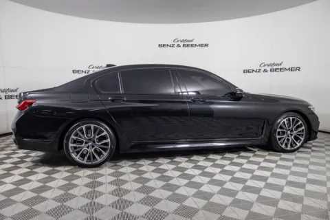 More photos of 2022 BMW 7 Series 750i xDrive at Certified Benz & Beemer, AZ