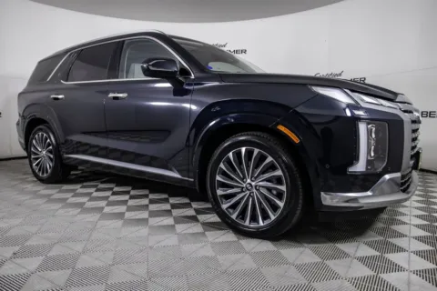 Photos of 2023 Hyundai Palisade Calligraphy for sale in Scottsdale, AZ at Certified Benz & Beemer