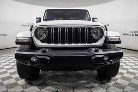 More photos of 2025 Jeep Gladiator Nighthawk at Certified Benz & Beemer, AZ