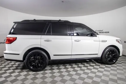 More photos of 2021 Lincoln Navigator Reserve at Certified Benz & Beemer, AZ