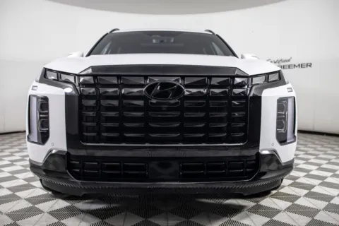 More photos of 2024 Hyundai Palisade Calligraphy Night Edition at Certified Benz & Beemer, AZ