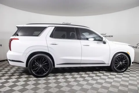 More photos of 2024 Hyundai Palisade Calligraphy Night Edition at Certified Benz & Beemer, AZ