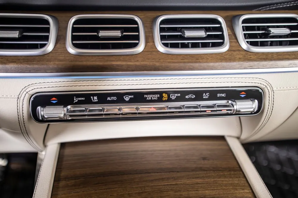Mercedes-Benz GLS photo 33