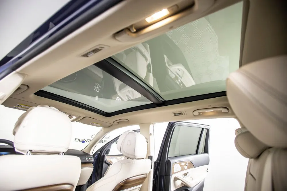 Mercedes-Benz GLS photo 25