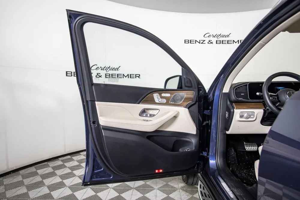 Mercedes-Benz GLS photo 20