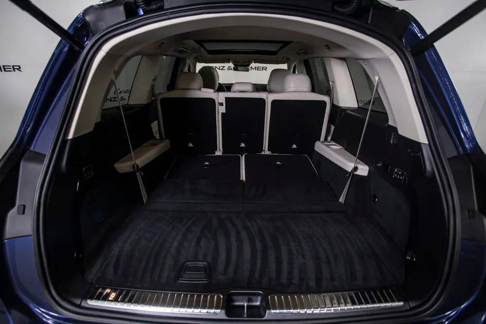 Mercedes-Benz GLS photo 8