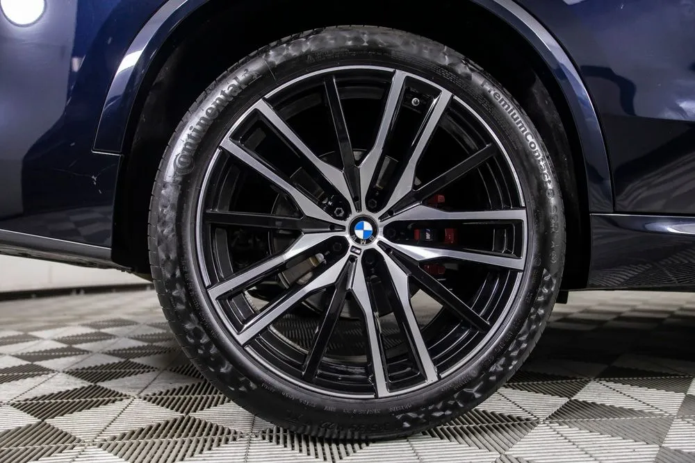BMW X5 photo 40