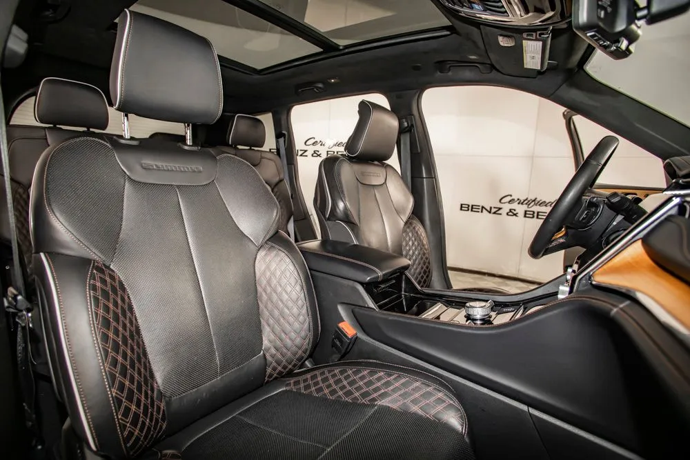 Jeep Grand Cherokee photo 16