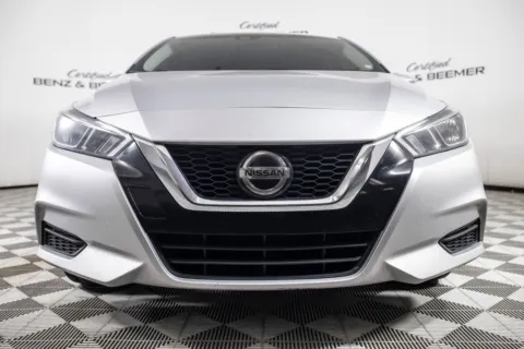 More photos of 2021 Nissan Versa 1.6 SV at Certified Benz & Beemer, AZ