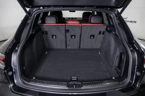 More photos of 2024 Porsche Macan at Certified Benz & Beemer, AZ
