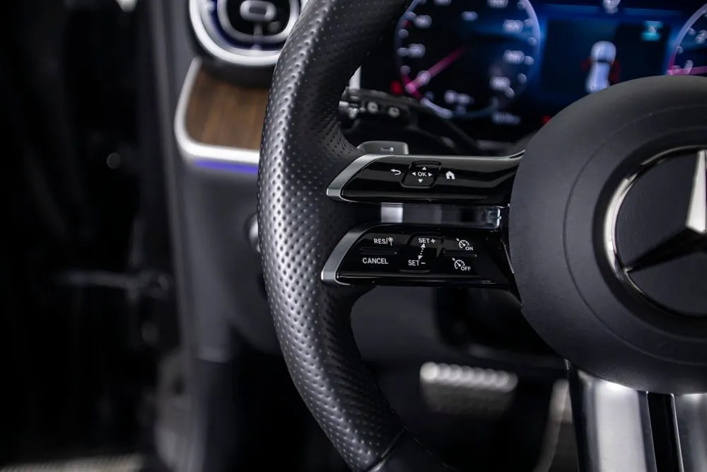 Mercedes-Benz GLC photo 33