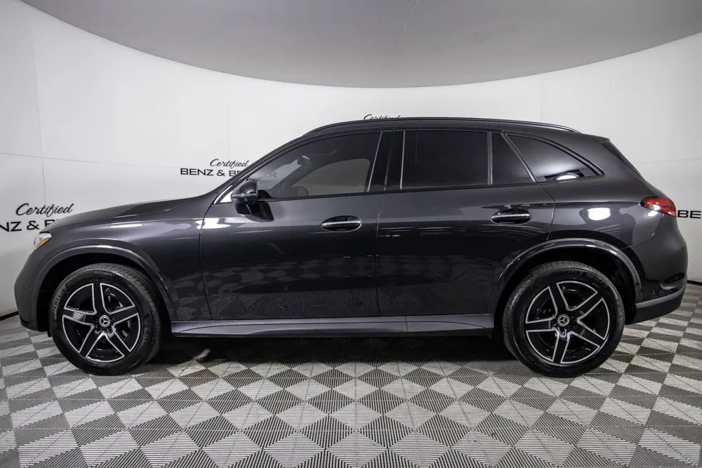 Mercedes-Benz GLC photo 10