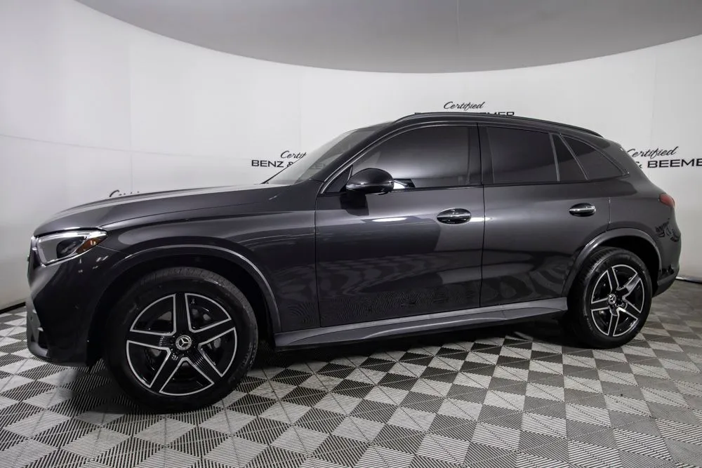 Mercedes-Benz GLC photo 9