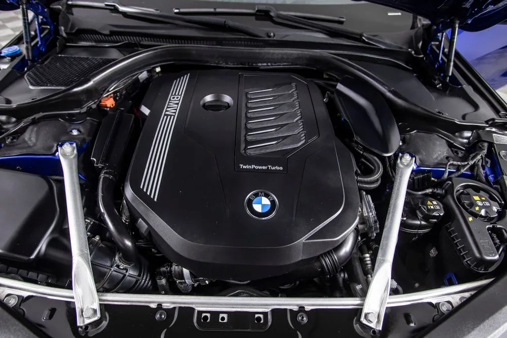 BMW 8 Series photo 47