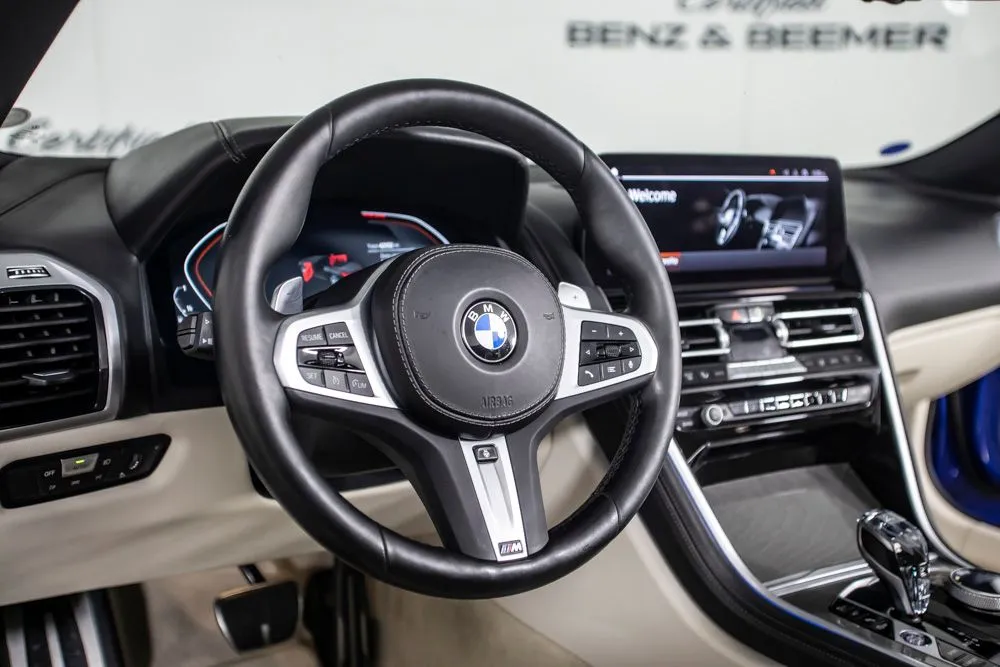 BMW 8 Series photo 28