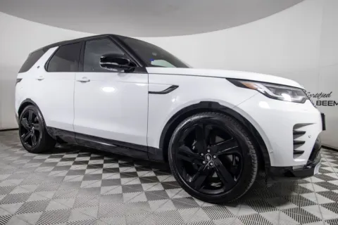 Photos of 2024 Land Rover Discovery Metropolitan Edition for sale in Scottsdale, AZ at Certified Benz & Beemer