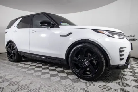 Photos of 2024 Land Rover Discovery Metropolitan Edition for sale in Scottsdale, AZ at Certified Benz & Beemer