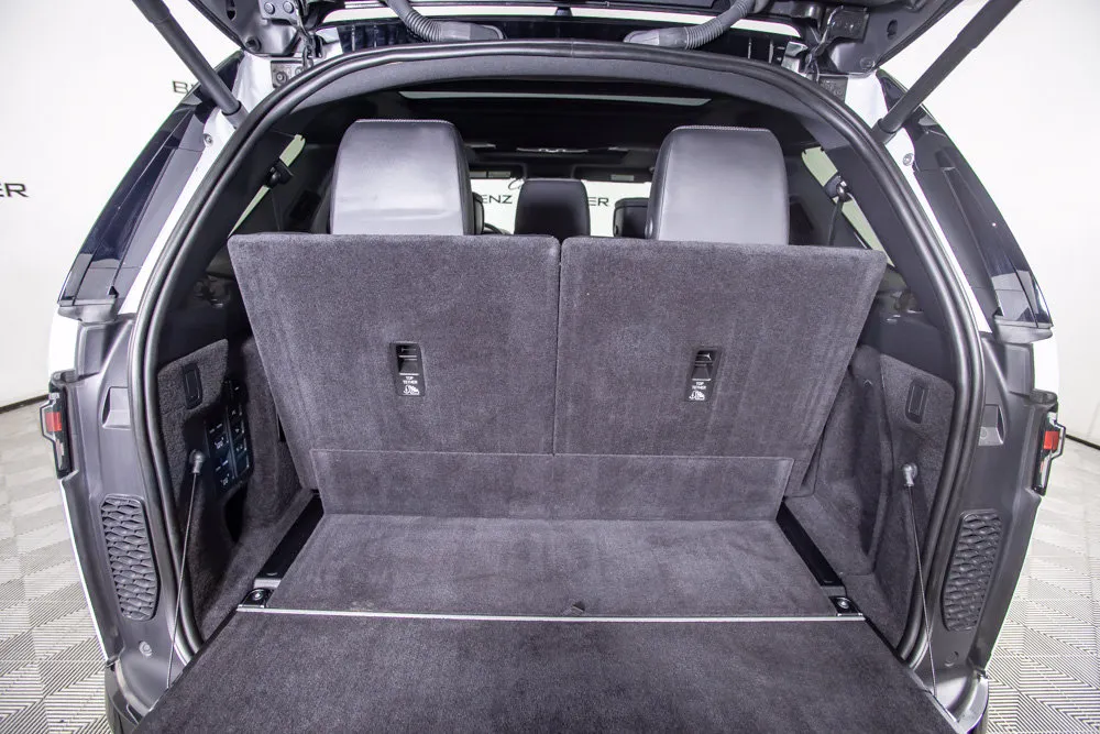 Land Rover Discovery photo 8