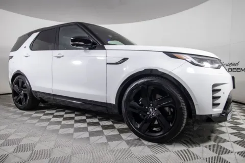 Photos of 2024 Land Rover Discovery Metropolitan Edition for sale in Scottsdale, AZ at Certified Benz & Beemer