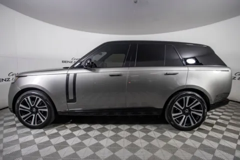 More photos of 2023 Land Rover Range Rover SE at Certified Benz & Beemer, AZ