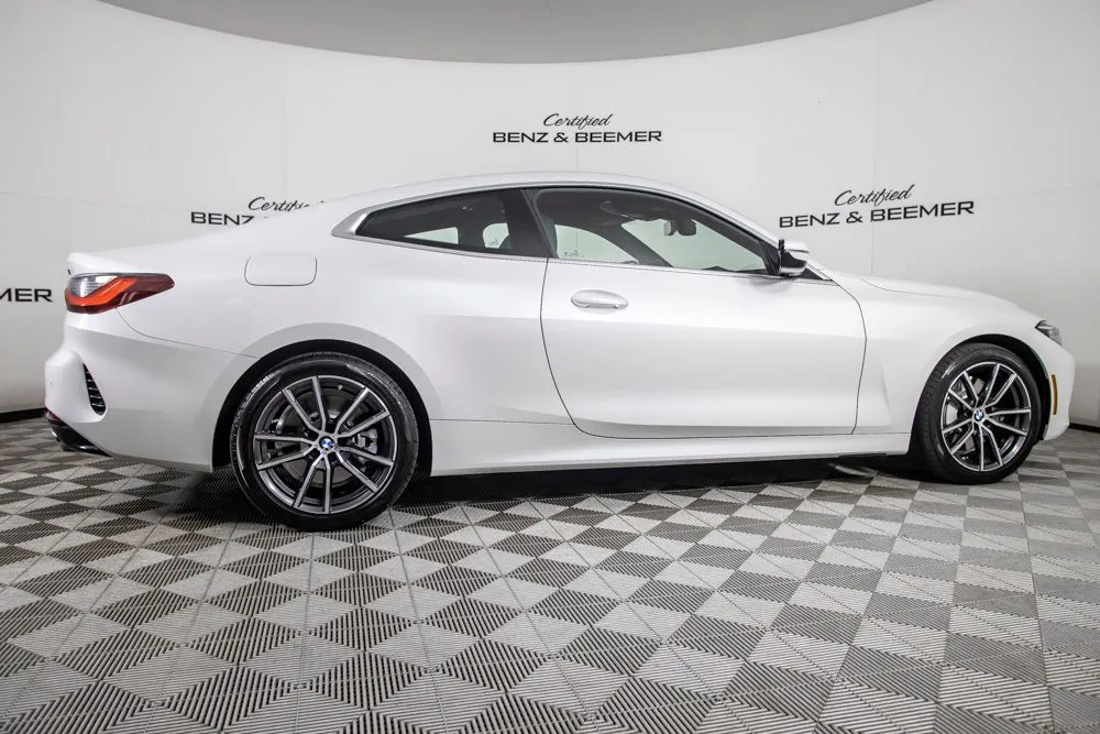 BMW 4 Series photo 4