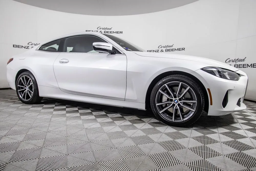 BMW 4 Series photo 2