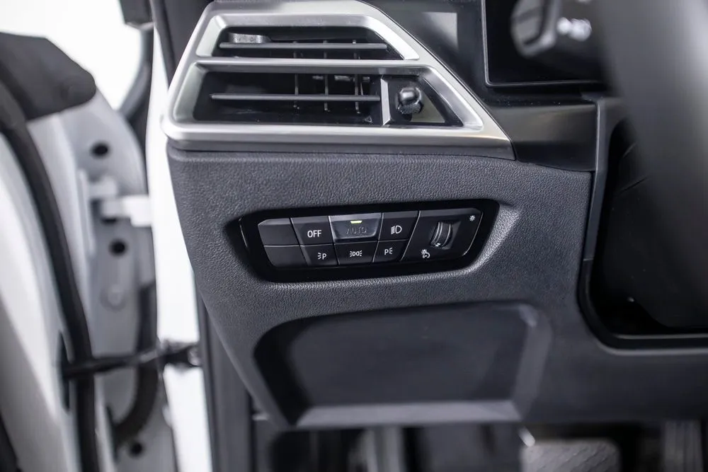BMW 4 Series photo 35