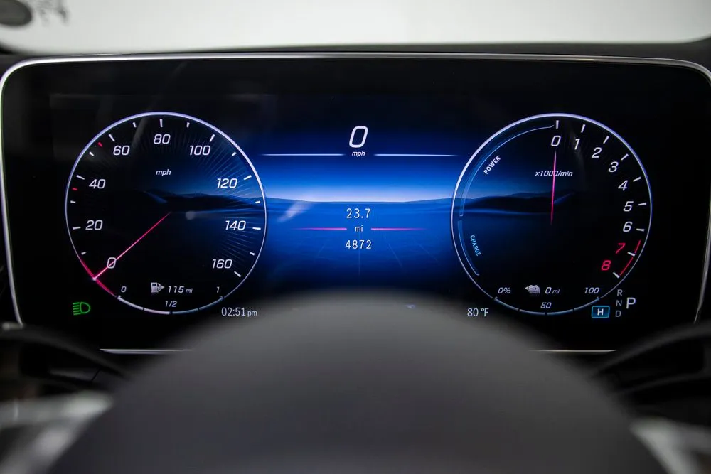 Mercedes-Benz GLC photo 26