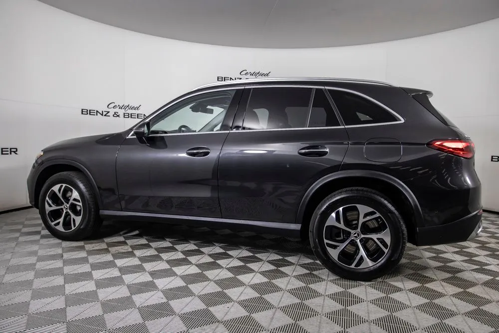 Mercedes-Benz GLC photo 11