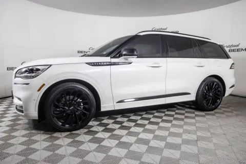 More photos of 2023 Lincoln Aviator Black Label at Certified Benz & Beemer, AZ