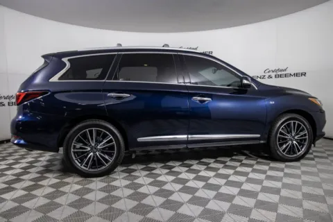 More photos of 2016 INFINITI QX60 at Certified Benz & Beemer, AZ