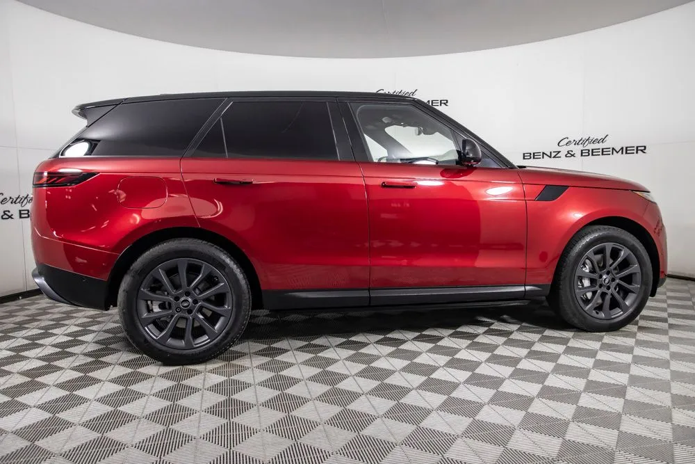 Land Rover Range Rover Sport photo 4