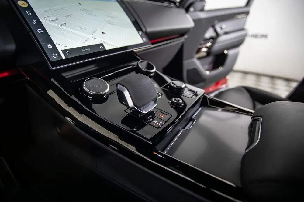 Land Rover Range Rover Sport photo 34